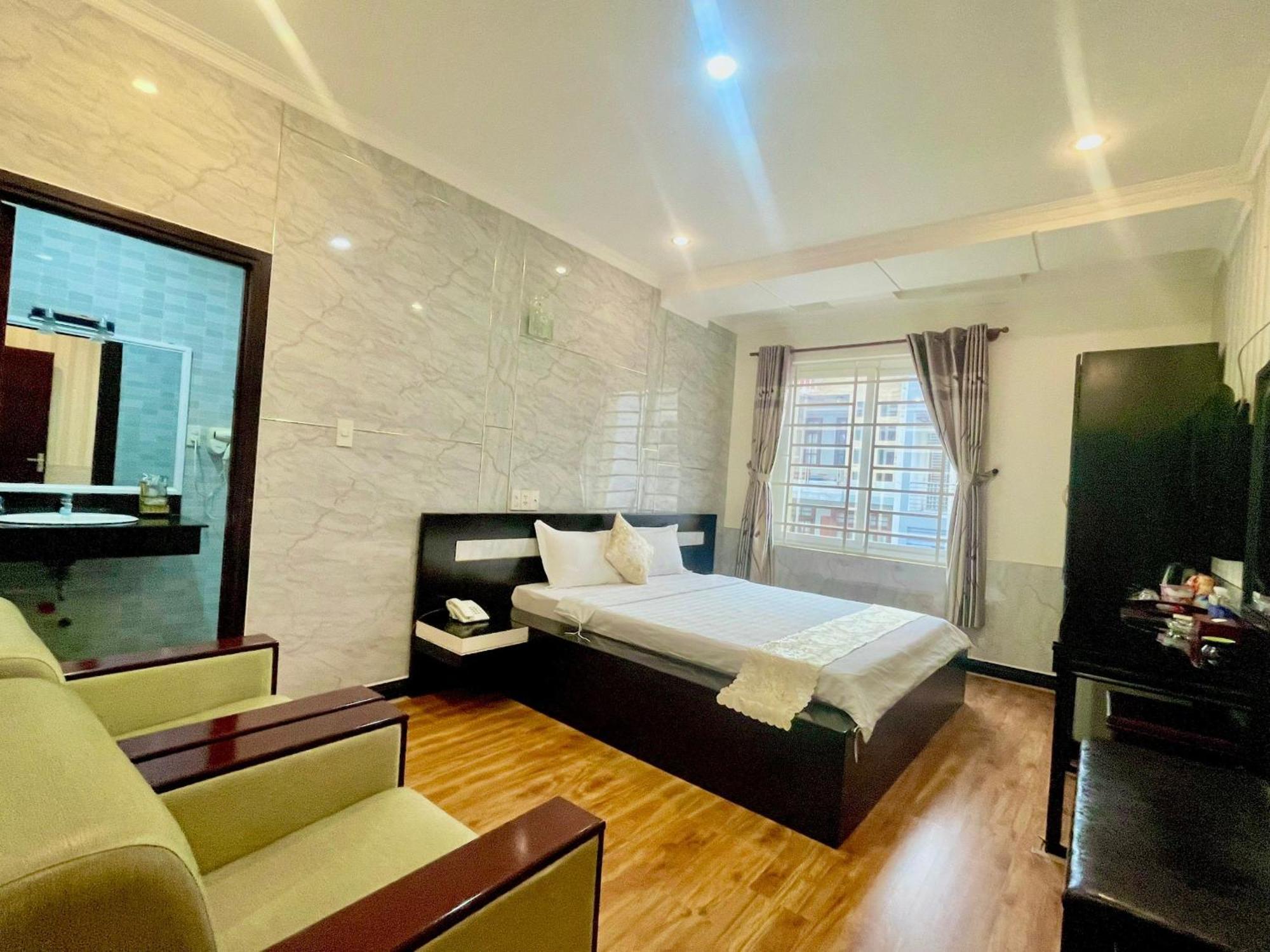 Linh Phuong 2 Hotel Can Tho Εξωτερικό φωτογραφία