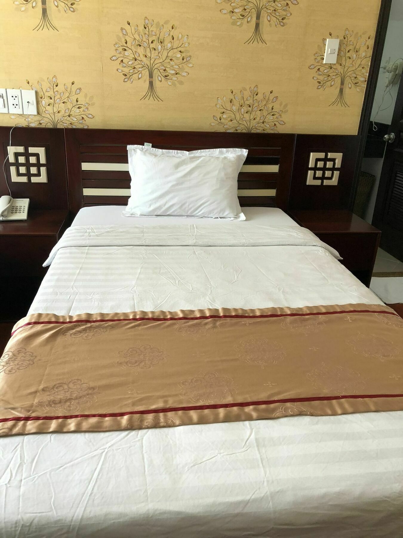 Linh Phuong 2 Hotel Can Tho Εξωτερικό φωτογραφία